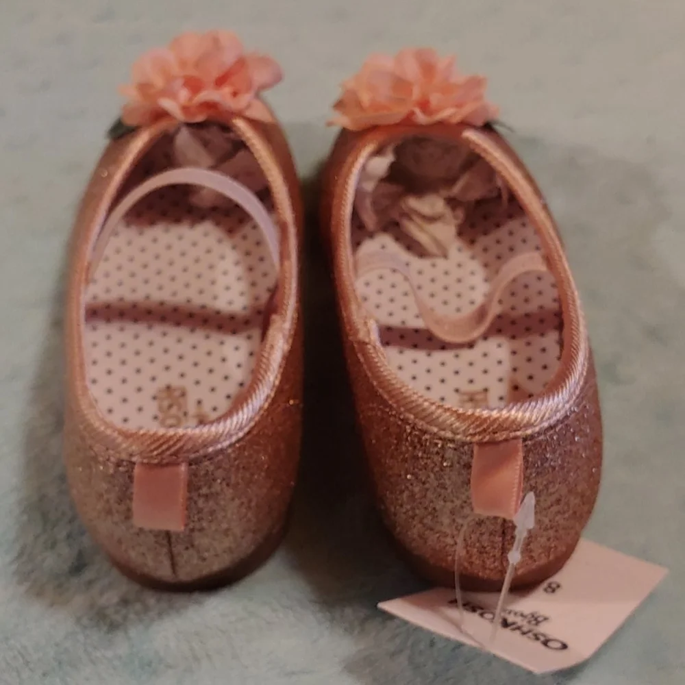 NIB &NWT Oshkosh dress flats